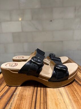 Dansko Sophie Black Leather Buckle Clog Sandals